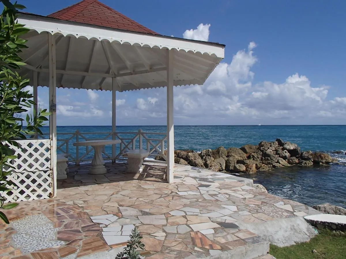** Lejlighedshotel Chrisanns Beach Resort Ocho Rios Jamaica